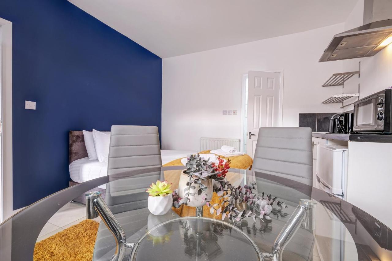 Fernbank Rooms Sudbury Hill, Harrow, Self-Contained Studios With En-Suite Harrow on the Hill Exteriör bild