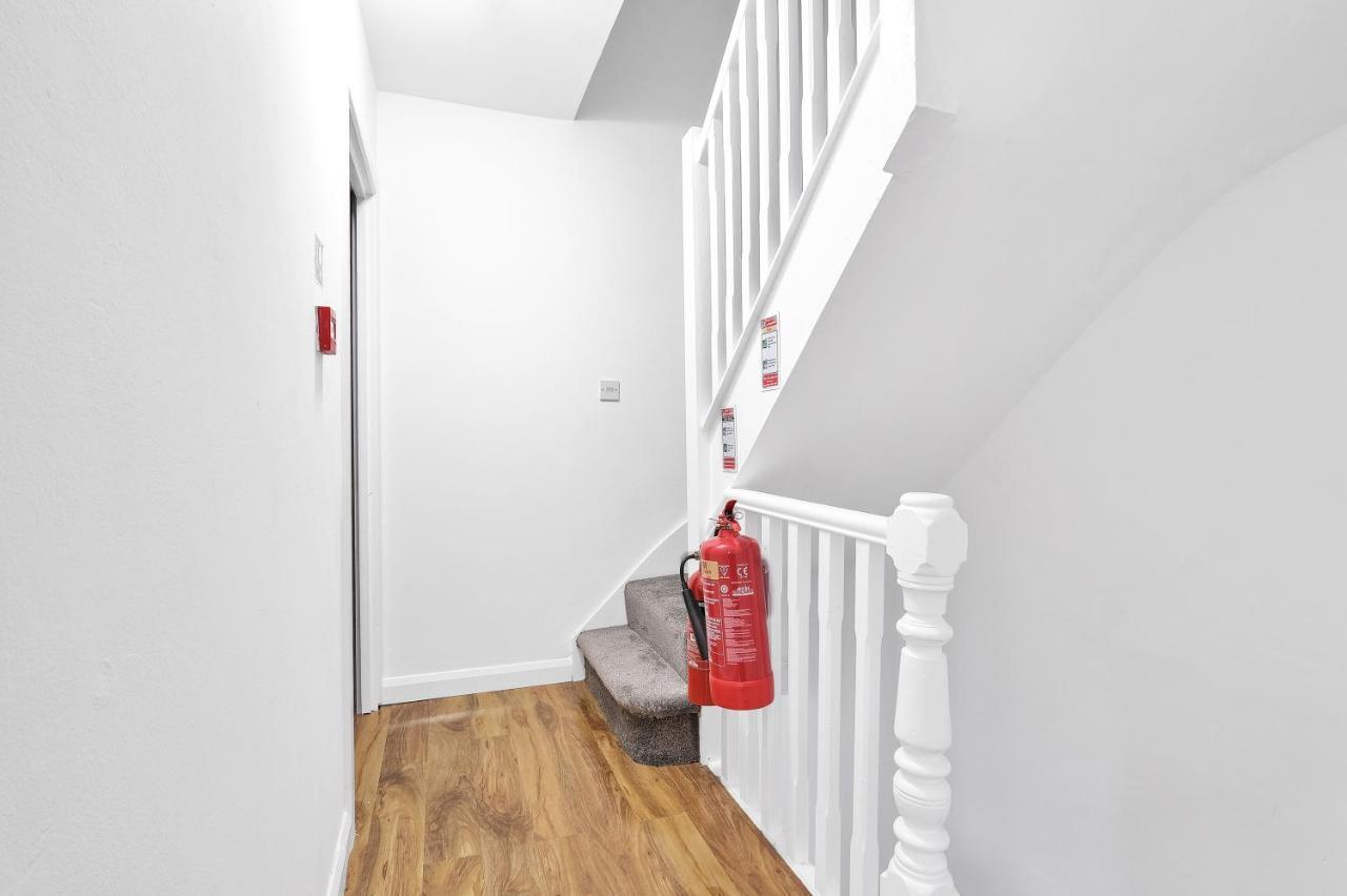Fernbank Rooms Sudbury Hill, Harrow, Self-Contained Studios With En-Suite Harrow on the Hill Exteriör bild
