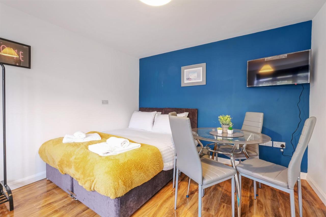 Fernbank Rooms Sudbury Hill, Harrow, Self-Contained Studios With En-Suite Harrow on the Hill Exteriör bild