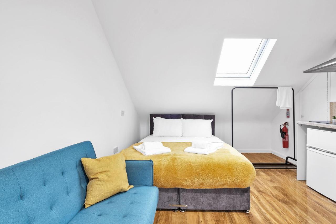 Fernbank Rooms Sudbury Hill, Harrow, Self-Contained Studios With En-Suite Harrow on the Hill Exteriör bild